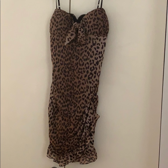 Tiger Mist Dresses & Skirts - Leopard print dress
